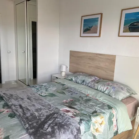 Apartamento Beautiful Sea View Close To With Pool Torrevieja