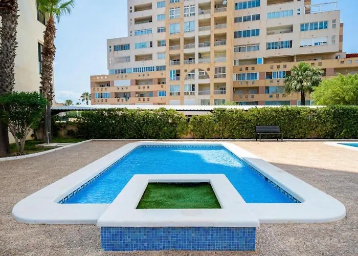 Beautiful Sea View Close To With Pool Apartment