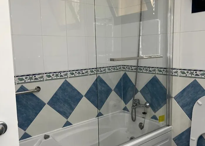 Beautiful Sea View Close To With Pool Apartment