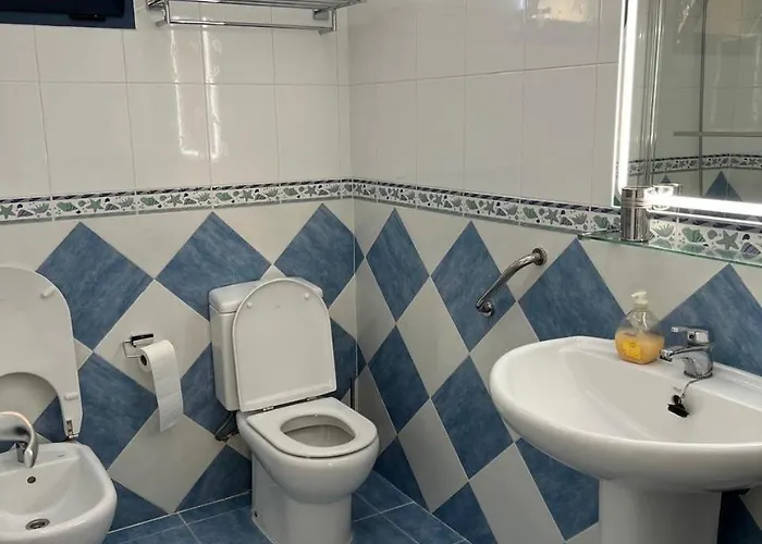 Beautiful Sea View Close To With Pool *