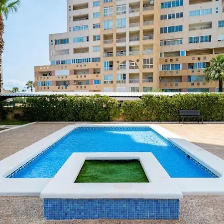 Beautiful Sea View Close To With Pool Apartment