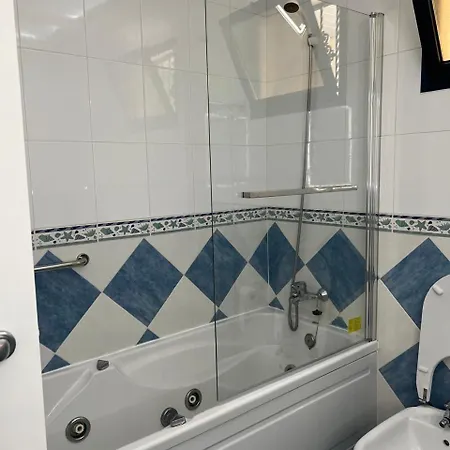 Beautiful Sea View Close To With Pool Apartment